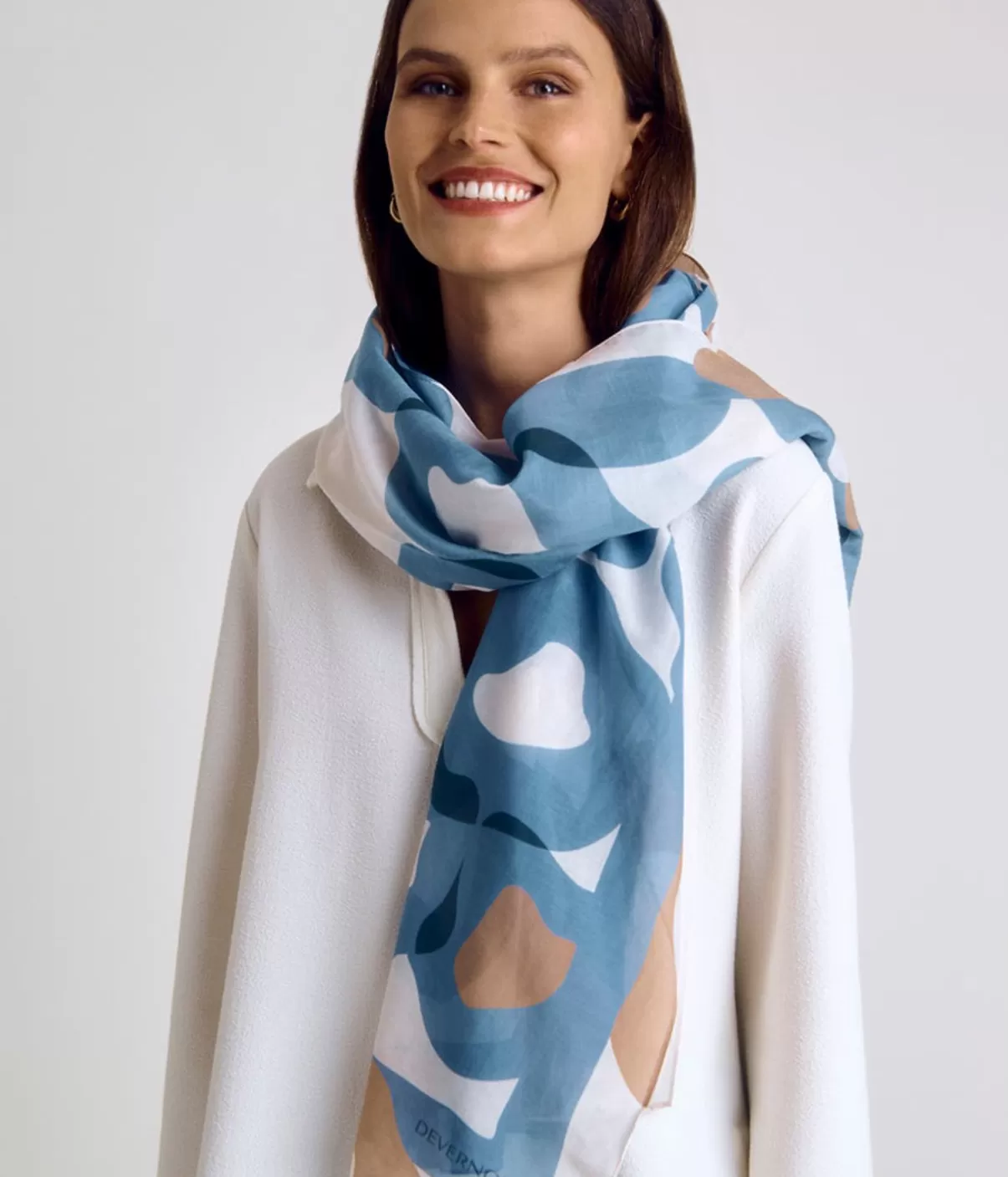 Accessories>DEVERNOIS Printed Scarf